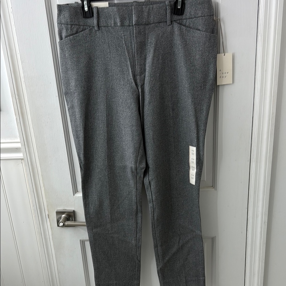a new day Heather Gray Skinny Ankle Pants